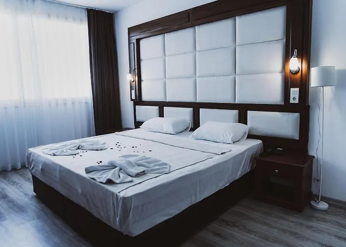 Grand Sahin's Hotel 4*