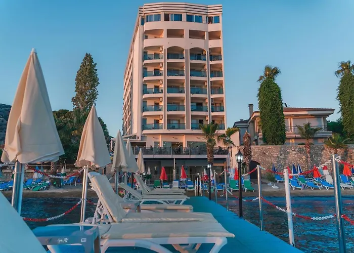 Grand Sahin's 4* Kuşadası
